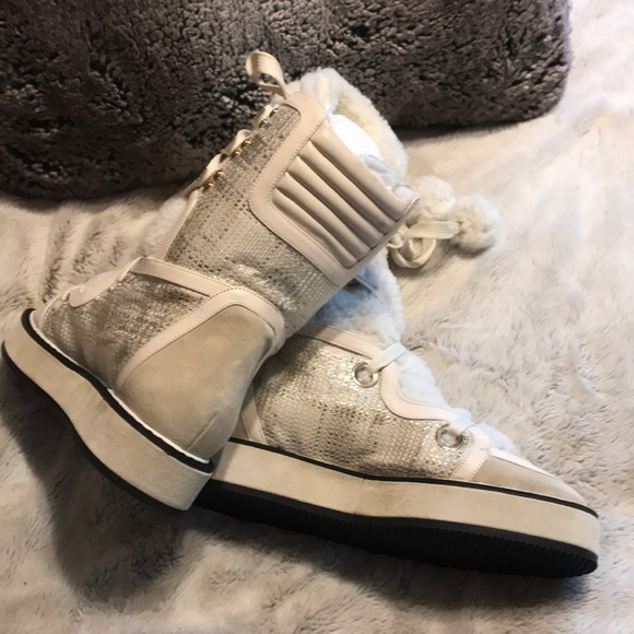 Nicholas Kirkwood Shearling White Winter Boots Sz 8 w/ Box - Picture 4 of 8